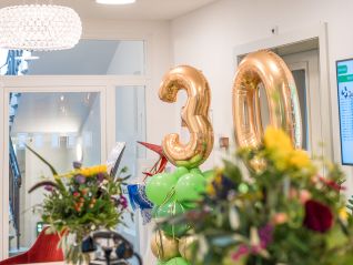 Herzlichen Glückwunsch zum 30 jährigen Jubiläum - Daniela Messerli